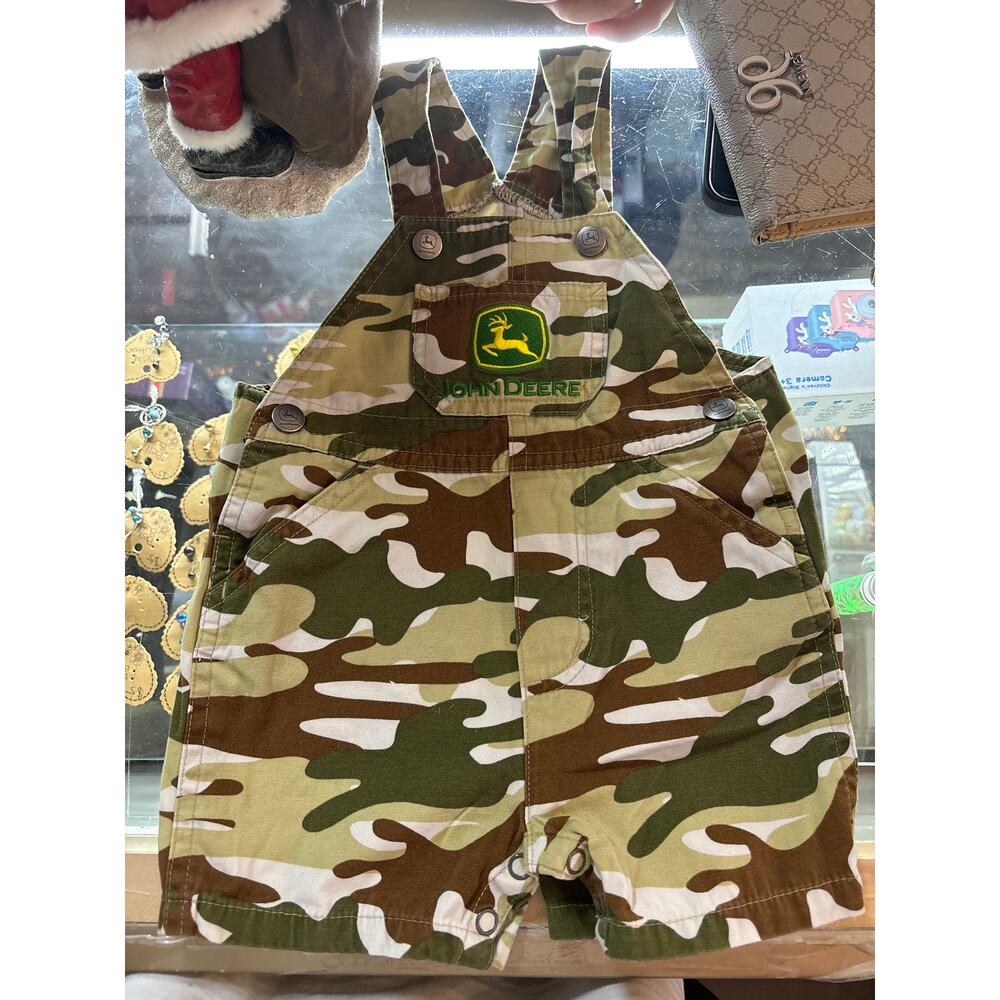 John Deere outfits